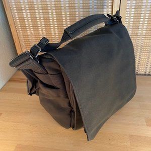 Lowepro Camera Bag Messenger Style Olive Green